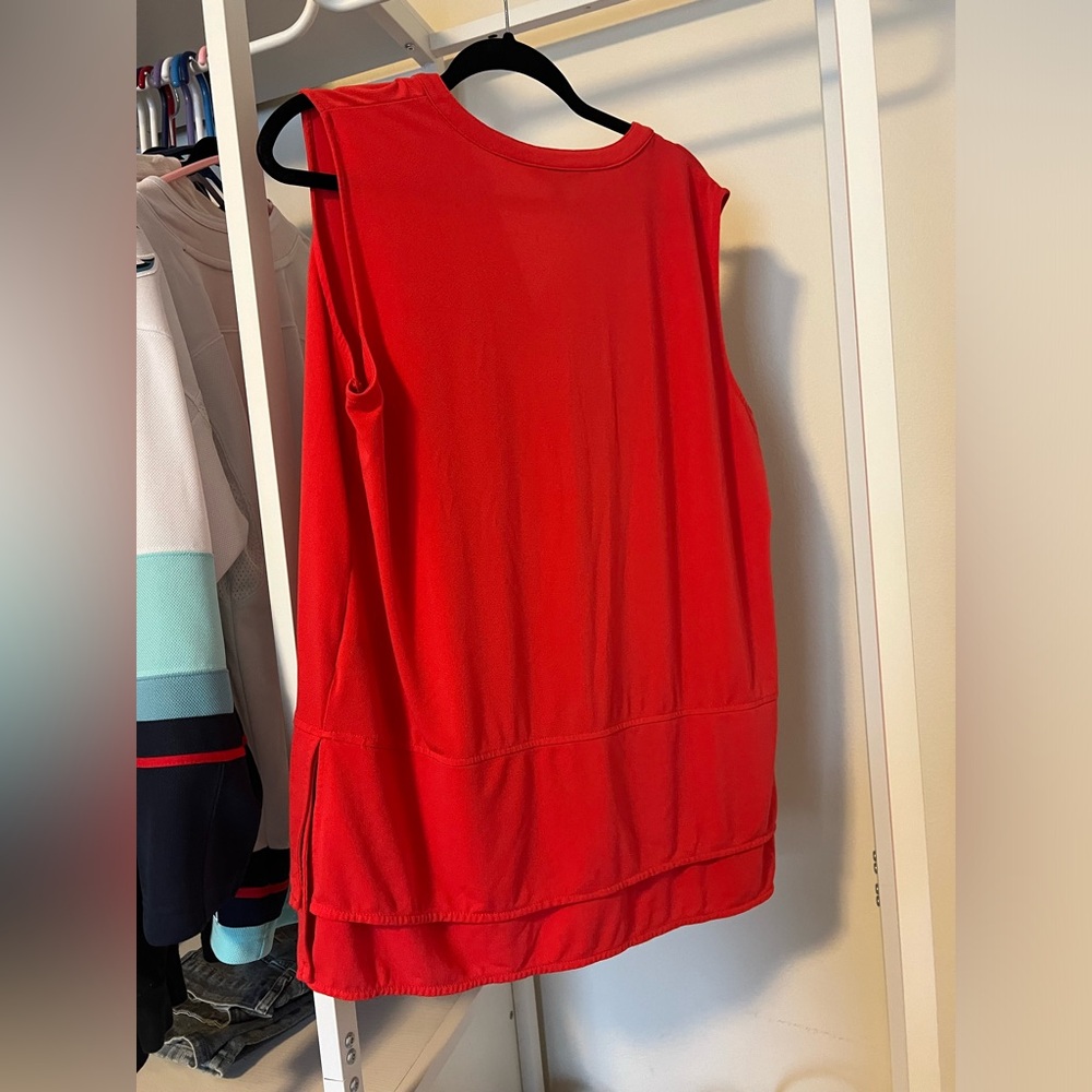 Authentic Ralph Lauren red sleeveless shirt! - Picture 2 of 8